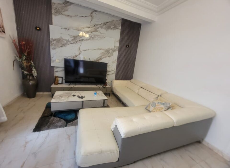 2 bedroom apartment bluebird complex